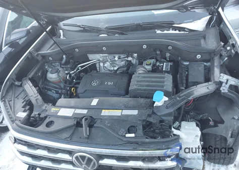 2021 Volkswagen Atlas Cross Sport 2.0T S z USA, uszkodzony, nr VIN 1V2GC2CA9MC214428